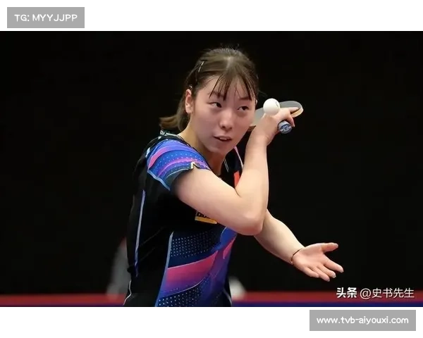 女子草量级新王邓恩登顶 以精妙地面缠斗奠定夺冠基础